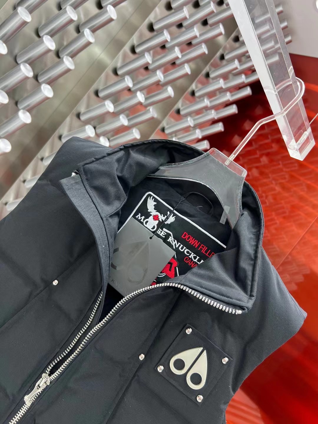 Moose Knuckles Vest-WD Unisex Winter Vest Size S-XXL