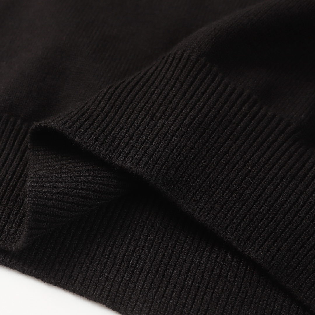 Louis Vuitton Unisex Sweatshirt Size S-L