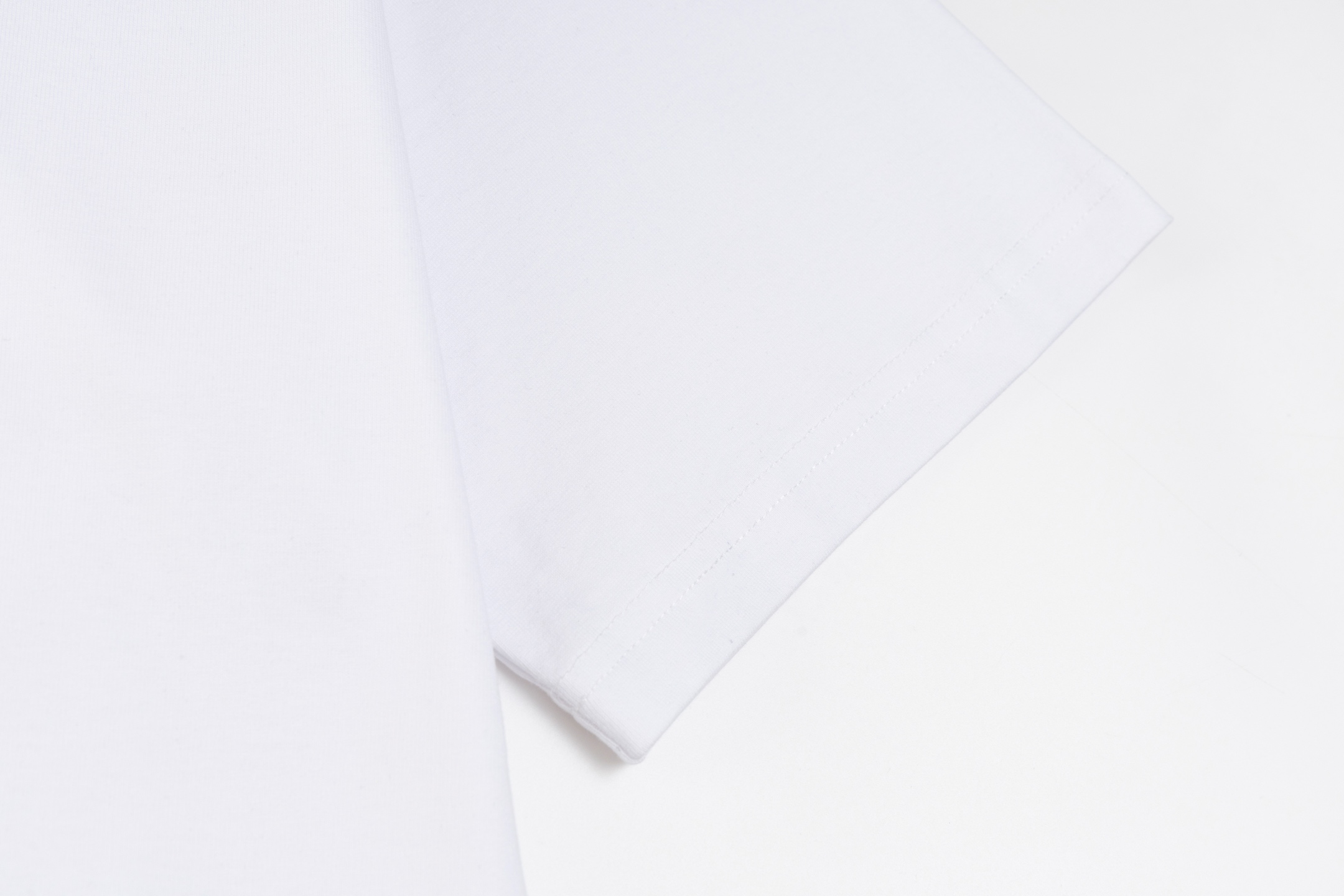 Prada Unisex T Shirt S-XL