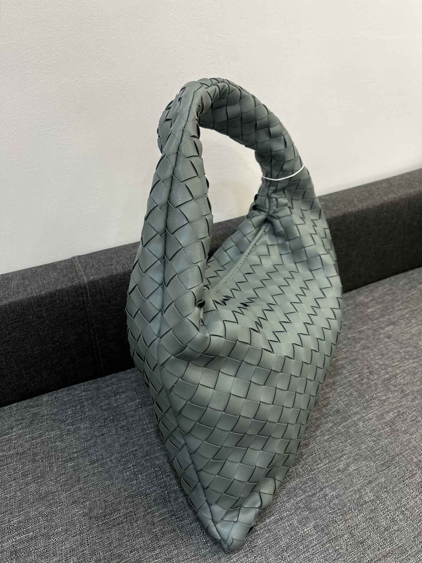 Bottega Veneta HO Shoulder Bags 40*24cm