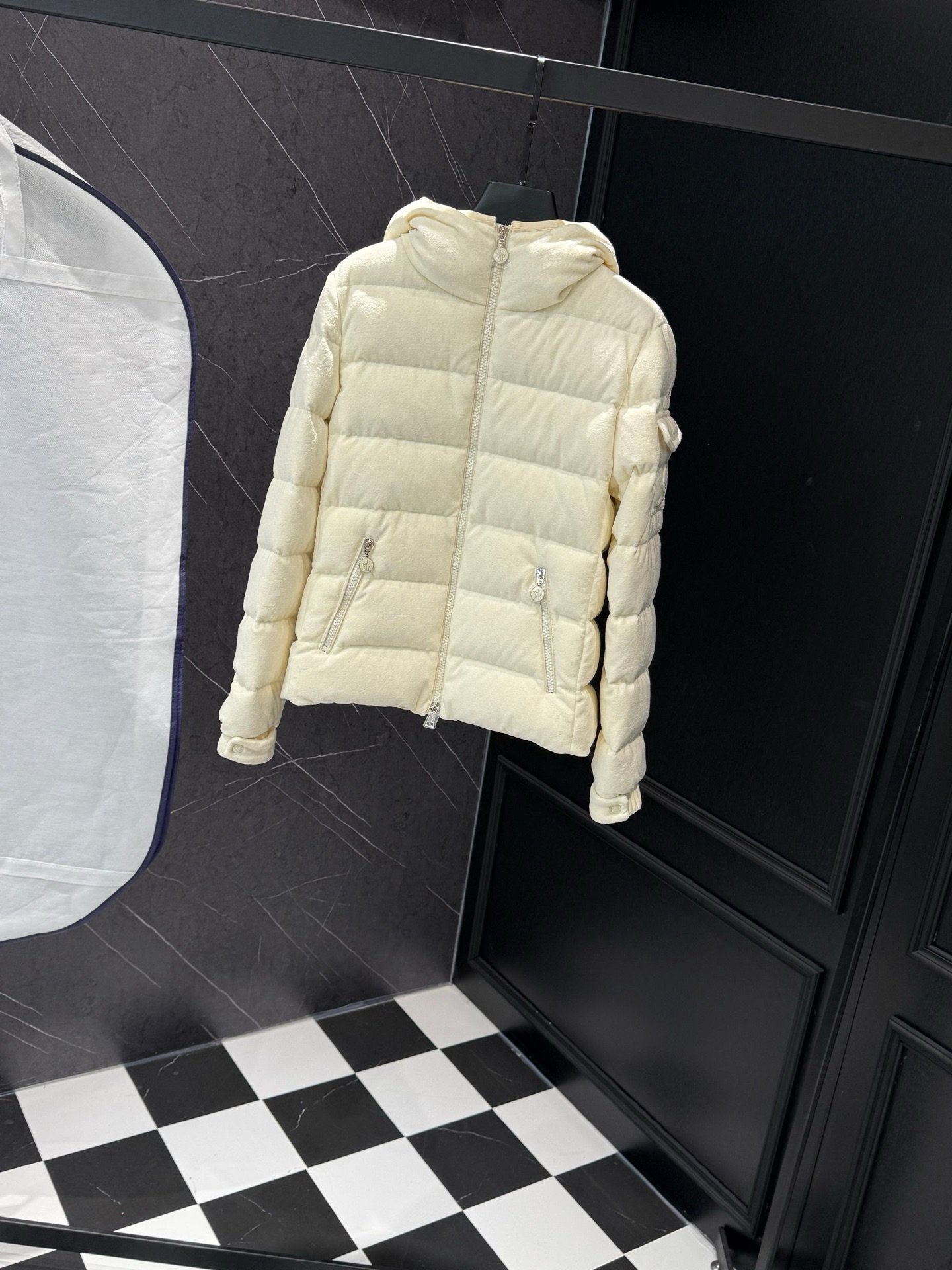 Moncler 25ss YVOIRE Women Down Jacket Size 1-4