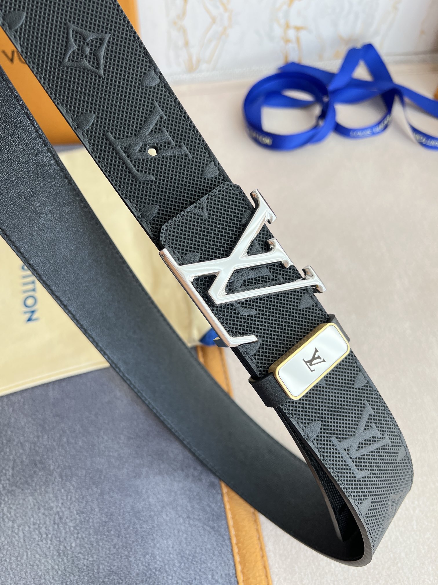 Louis Vuitton Men Belt Width 3.8cm