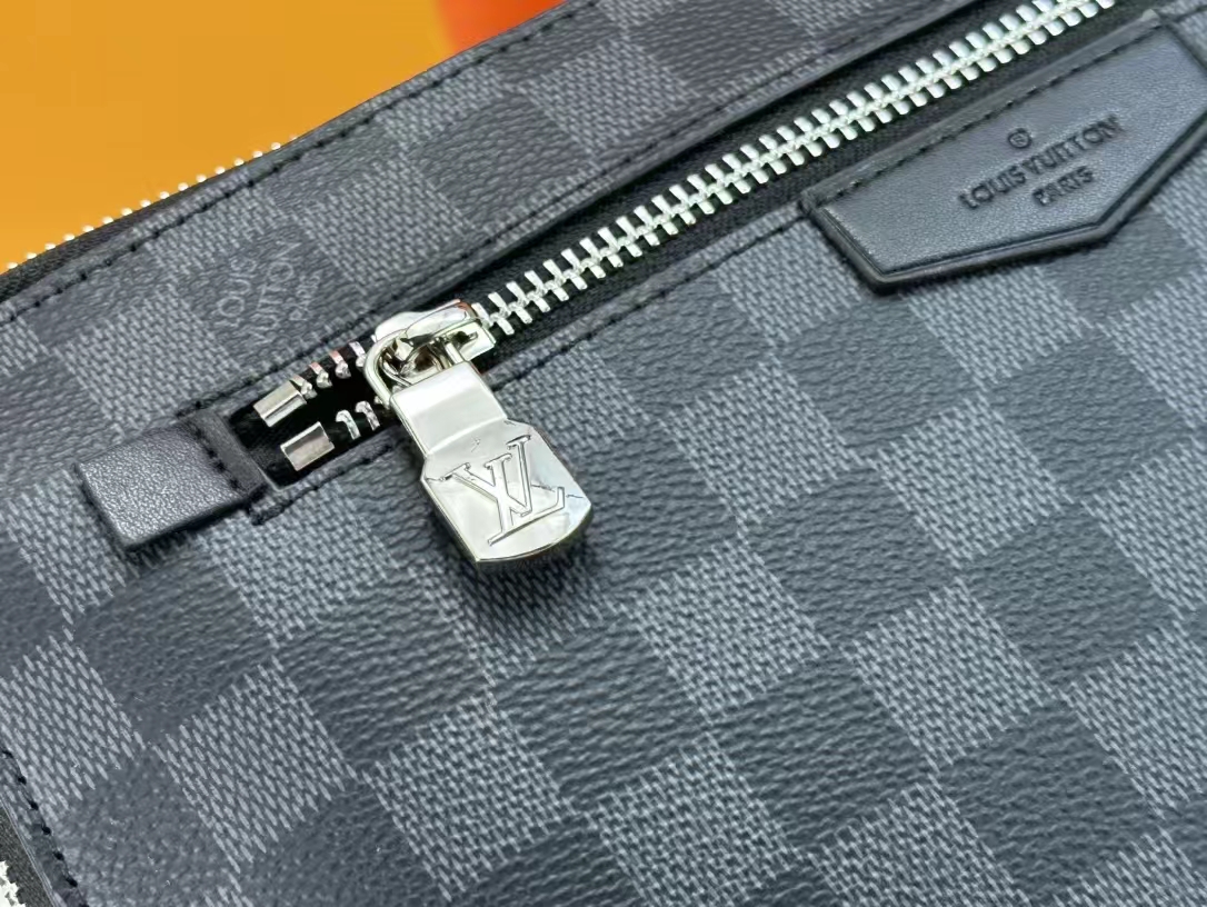 Louis Vuitton New Pouch Damier Graphite Clutch Bags Size 21*27*5cm