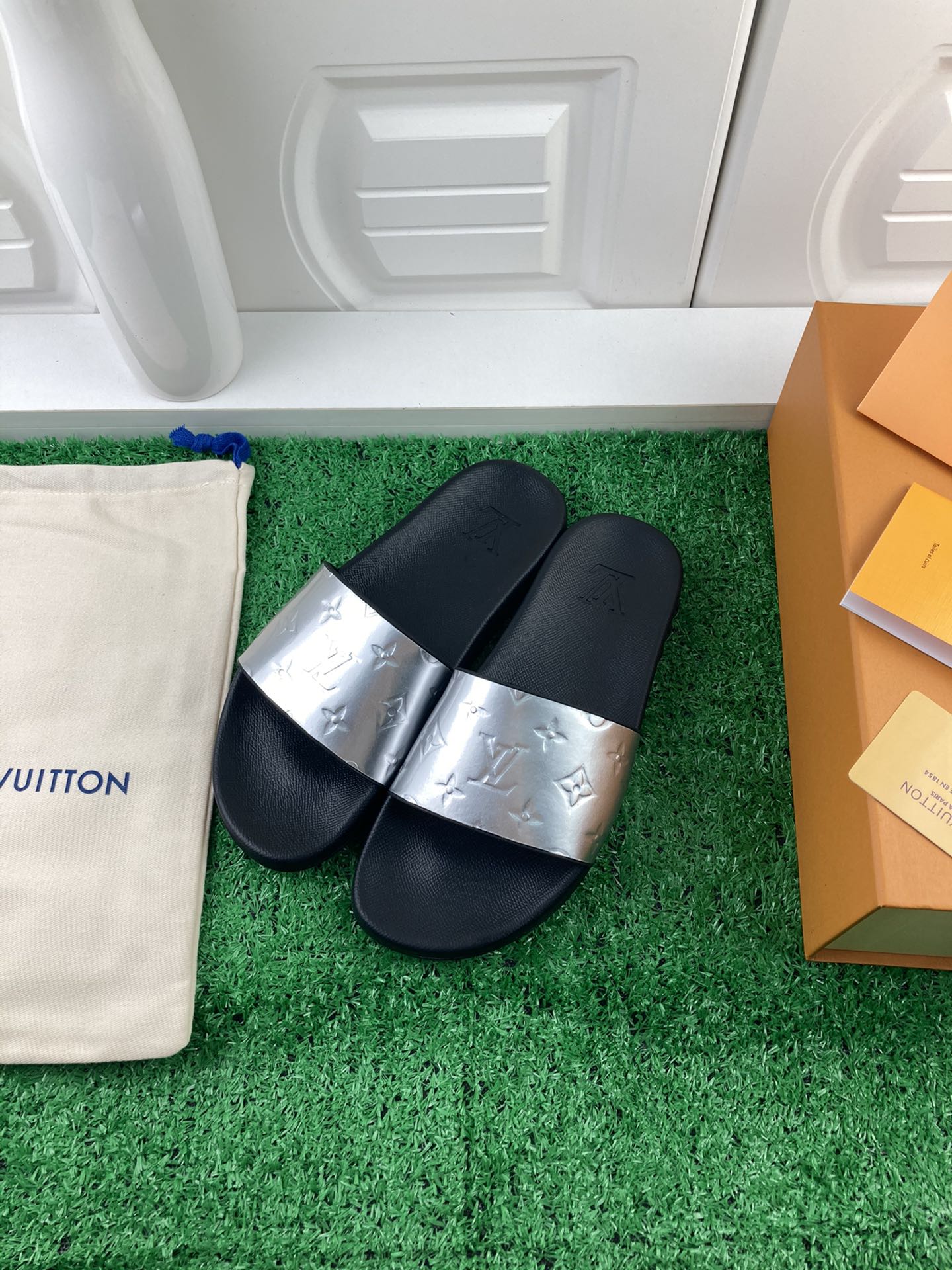 Louis Vuitton 2024ss Candy Series Slippers Size 36-45