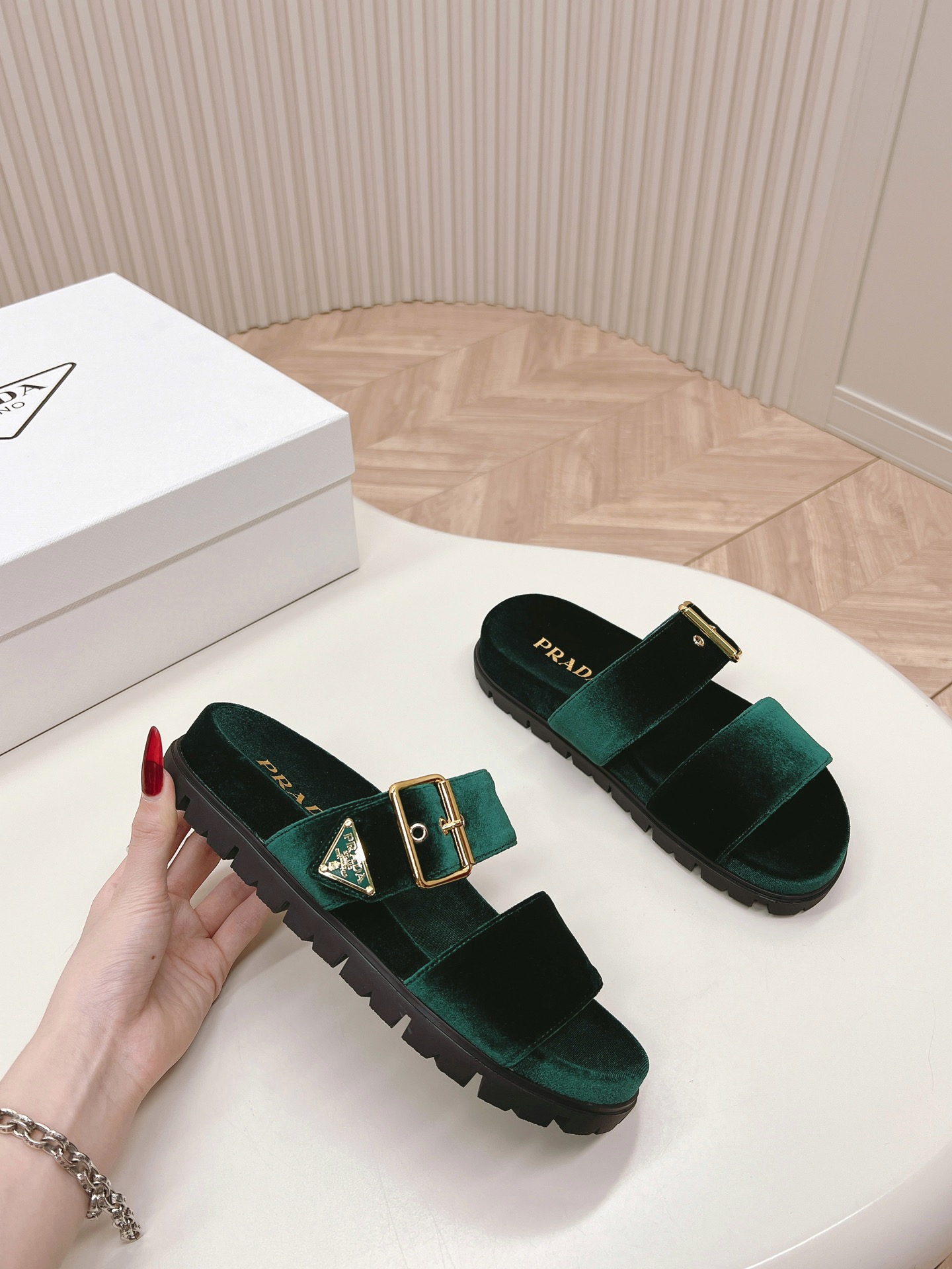 Prada 2024ss Slippers Size 36-40