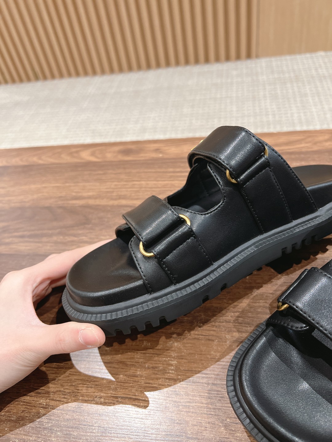 Dior Velcro Size 36-41