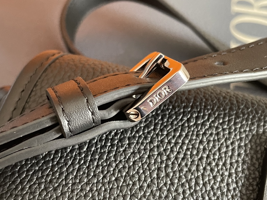 Dior 2022SS Gallop Men Shoulder Bags 20.5*16*5cm