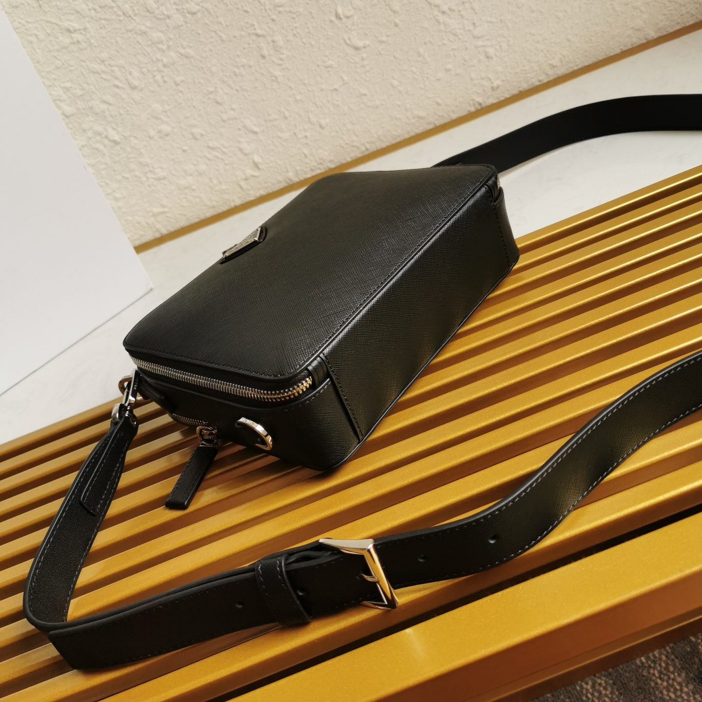 Prada 2VH069 Brique Leather Bags for Men Size 22*16*6cm