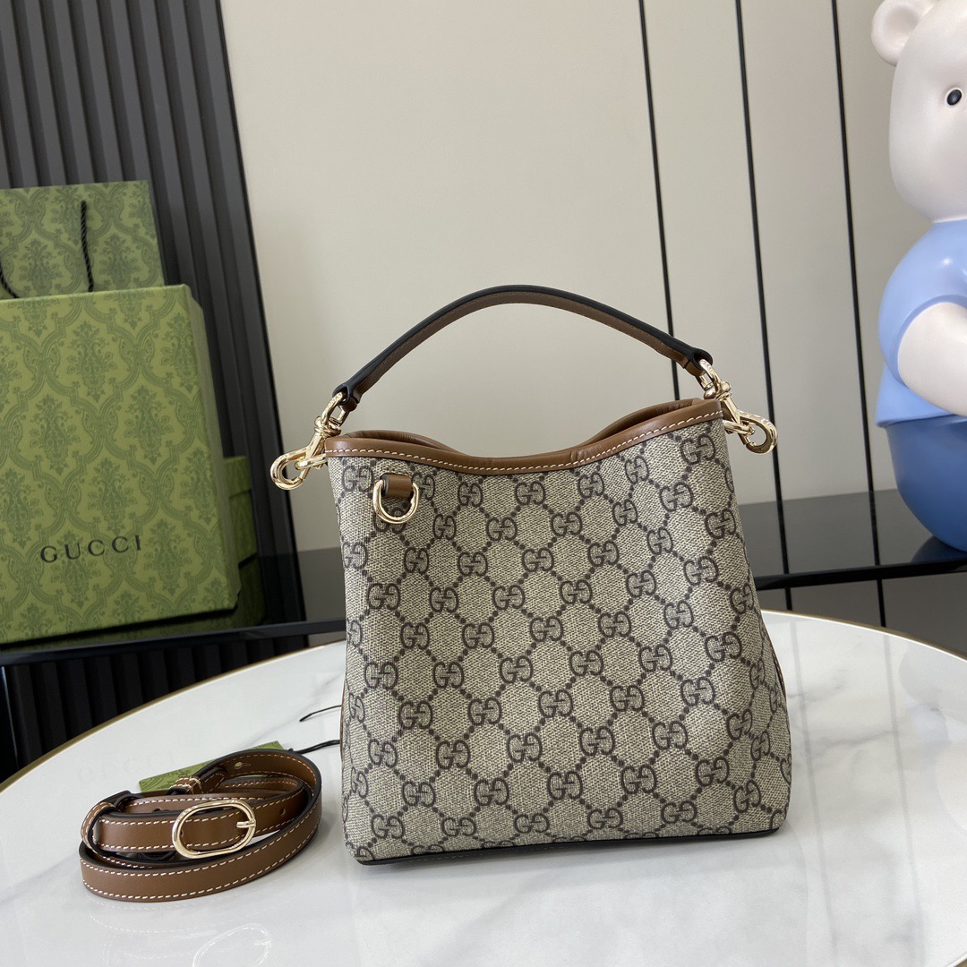 Gucci GG Emblem Women Shoulder Bags Size 20*18*11cm