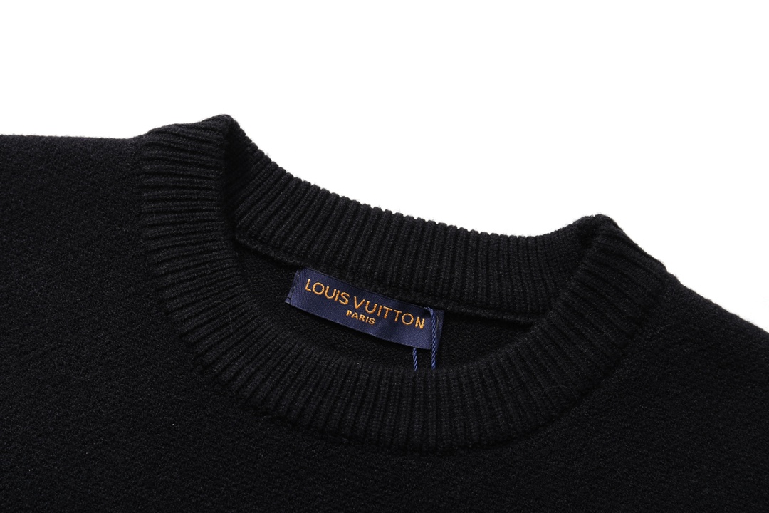 Louis Vuitton Unisex Sweatshirt Size S-XL