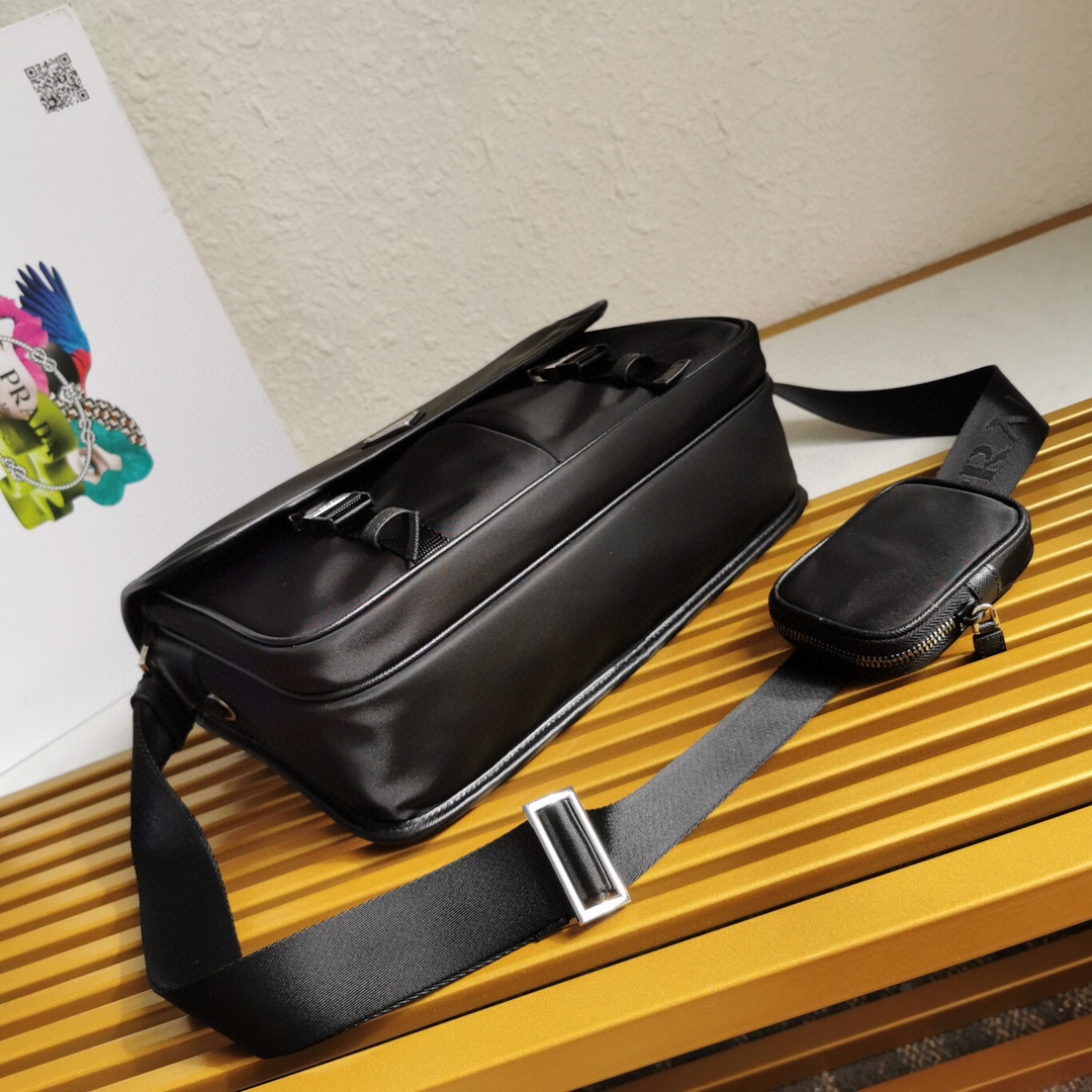 Prada 2VD768 Re-Nylon Men Shoulder Bags Size 32*24*12cm