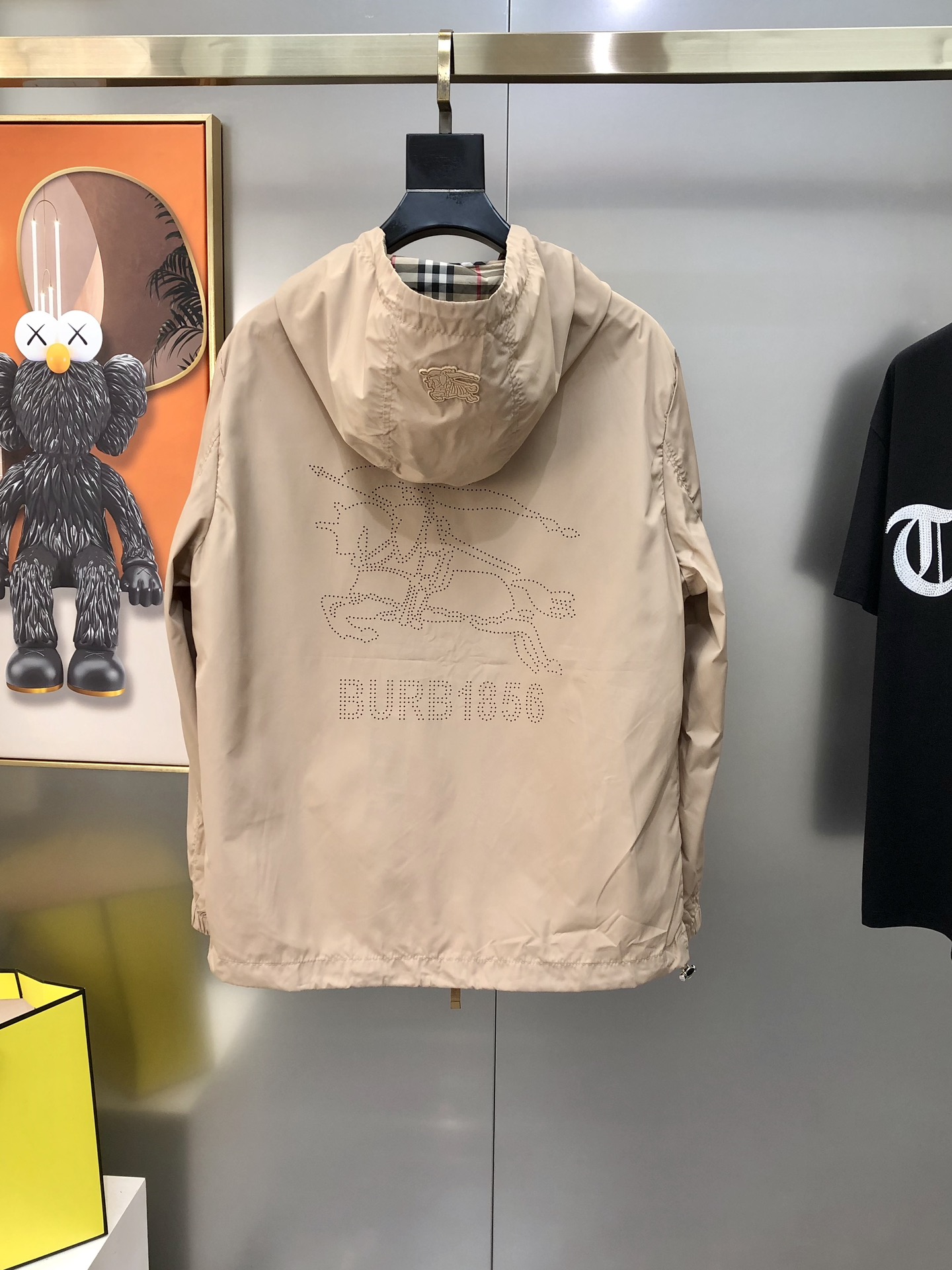 Burberry Unisex Jacket Size M-XXXL