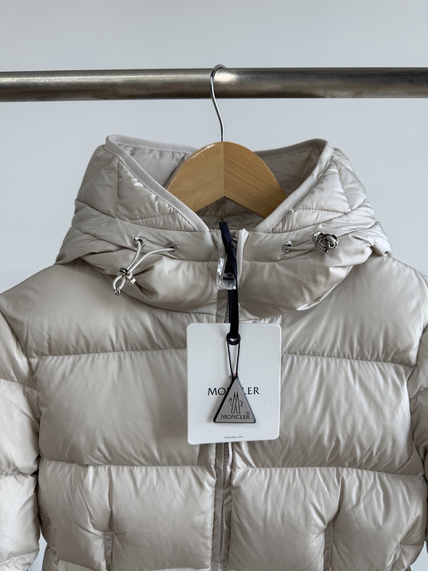 Moncler Avoce Women Down Jacket Size S-XL