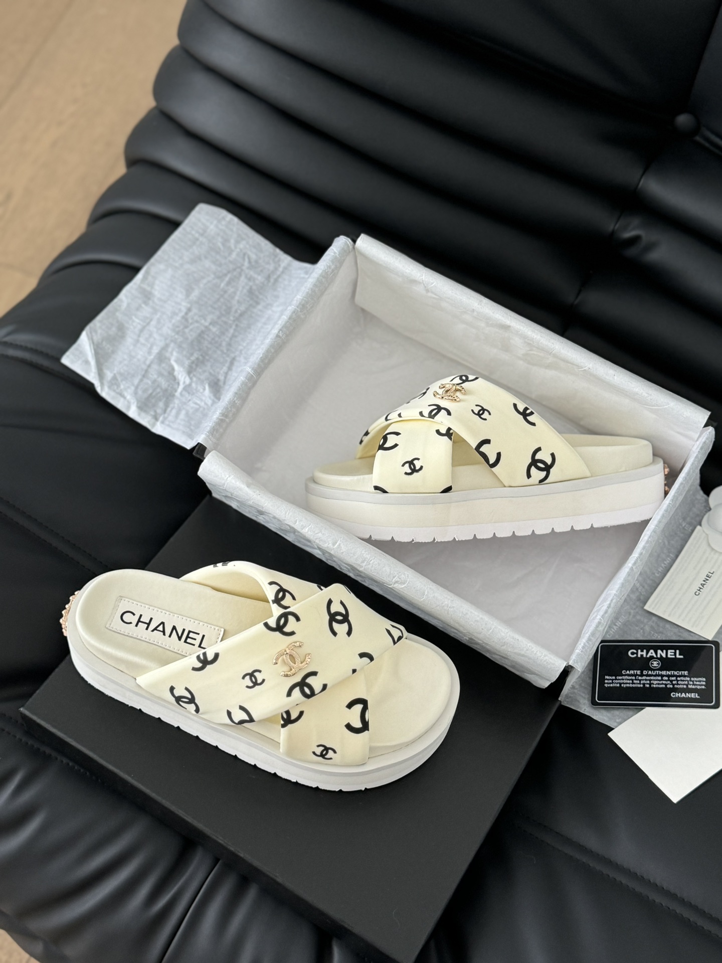 Chanel 2024 New Slippers Size 36-41