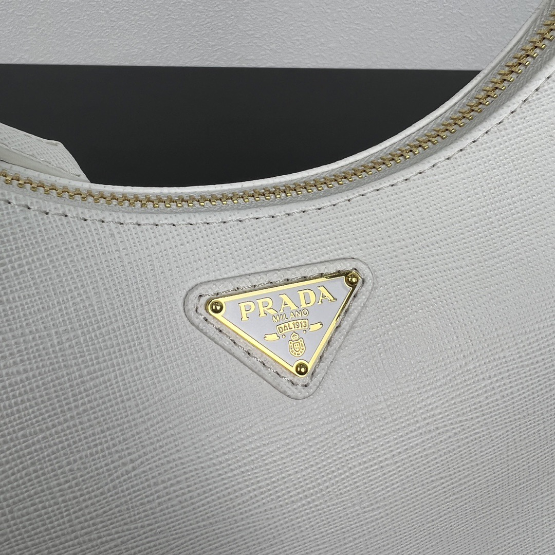 Prada 1BC204 Saffiano Leather Shoulder Bags Size 22*18*6cm