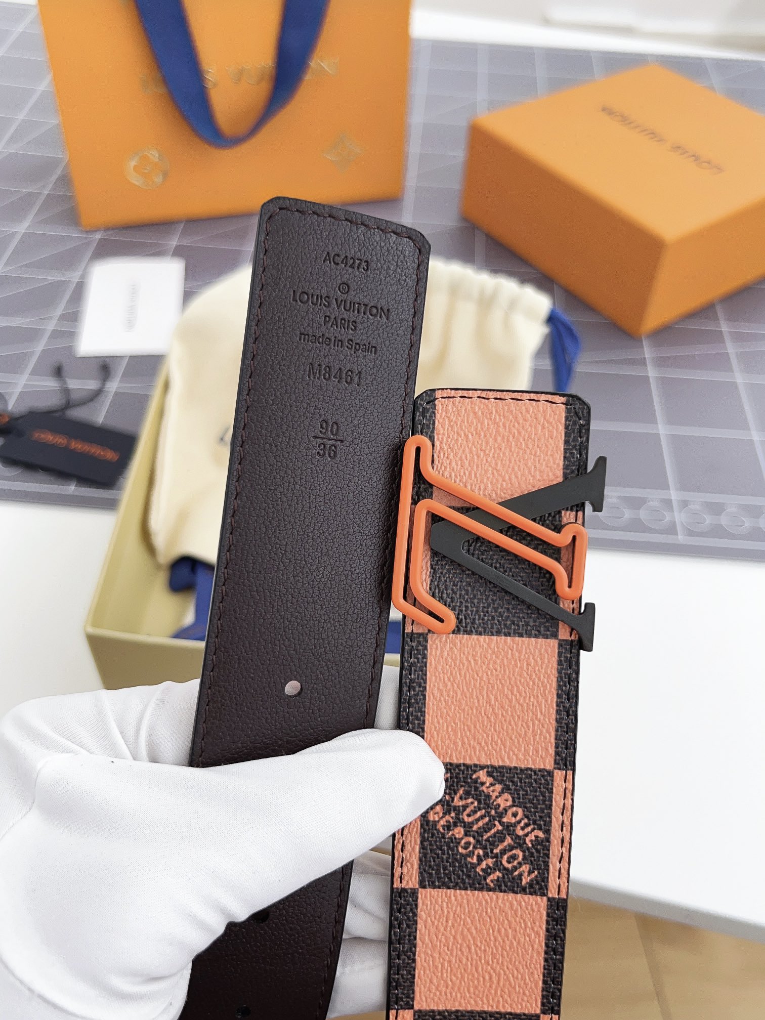 Louis Vuitton Men Belt Width 4cm