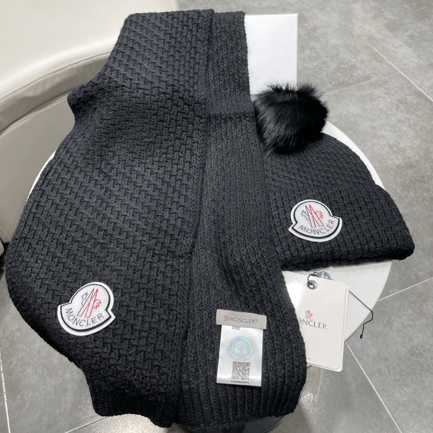 Moncler Knitted Hat+Scarf