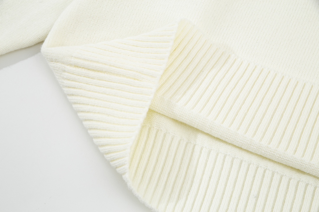 Ami Unisex Sweatshirt Size S-XL