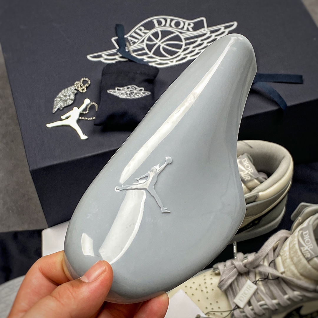 Nike Air Jordan 1 x Dior Sneaker Shoes Gr. 36-46