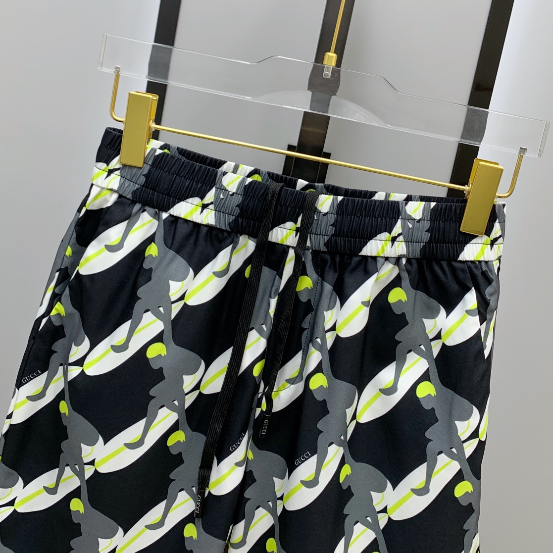 Gucci Sommeranzug Size M-XXL