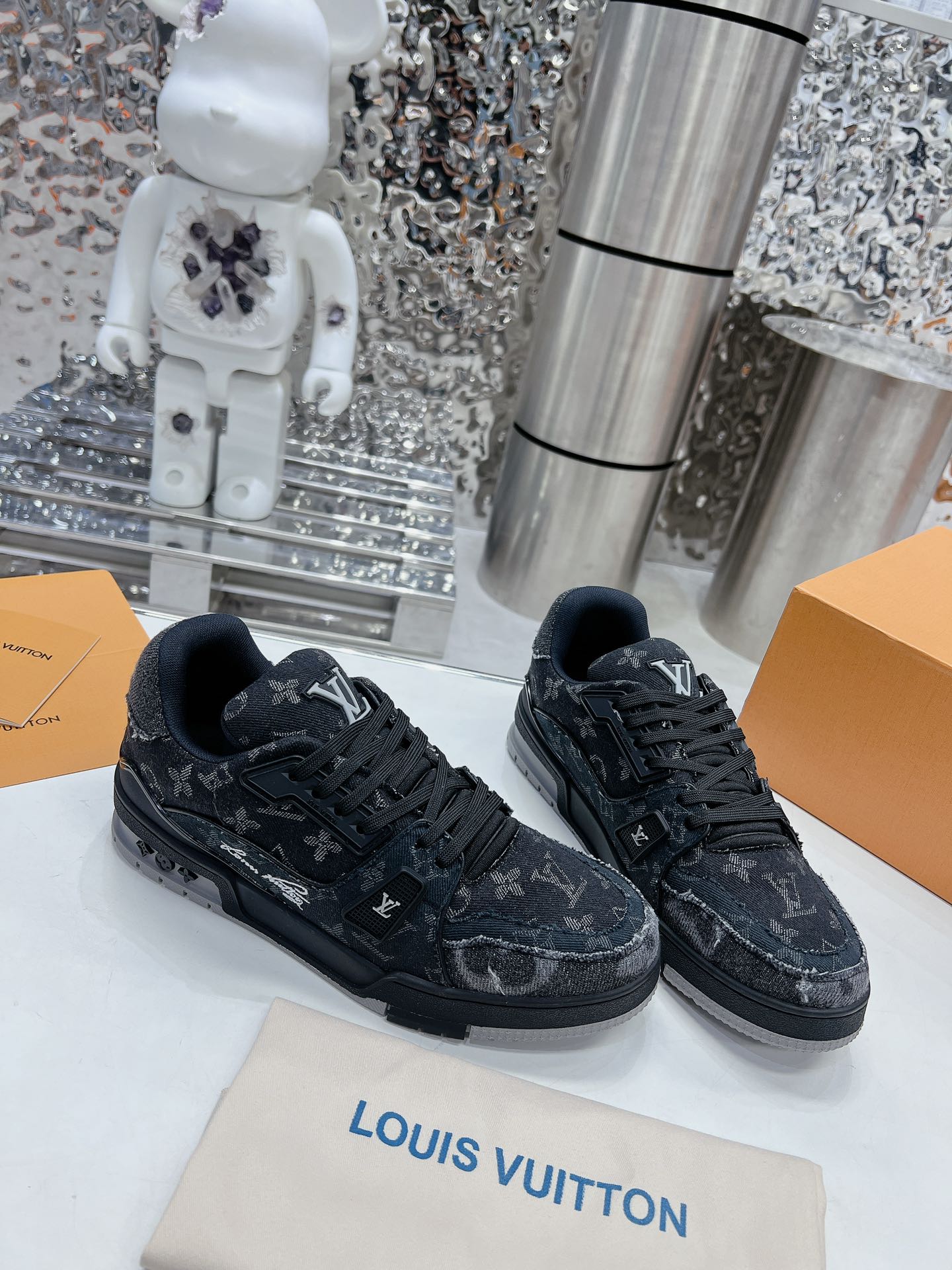 Louis Vuitton Trainer Sneaker size 36-46