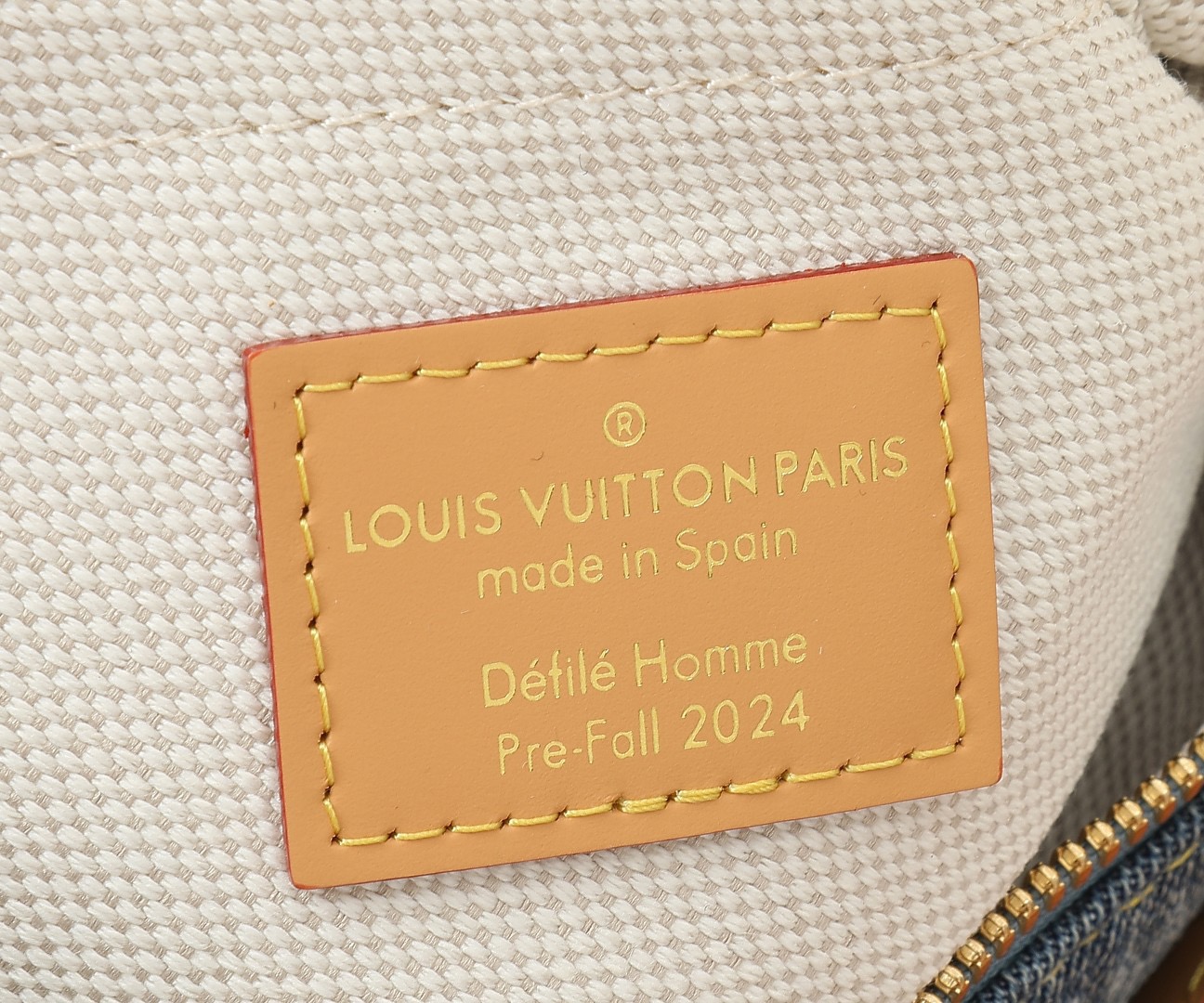 Louis Vuitton N40706 Chess Messenger Shoulder Bags Size 24*24*8cm