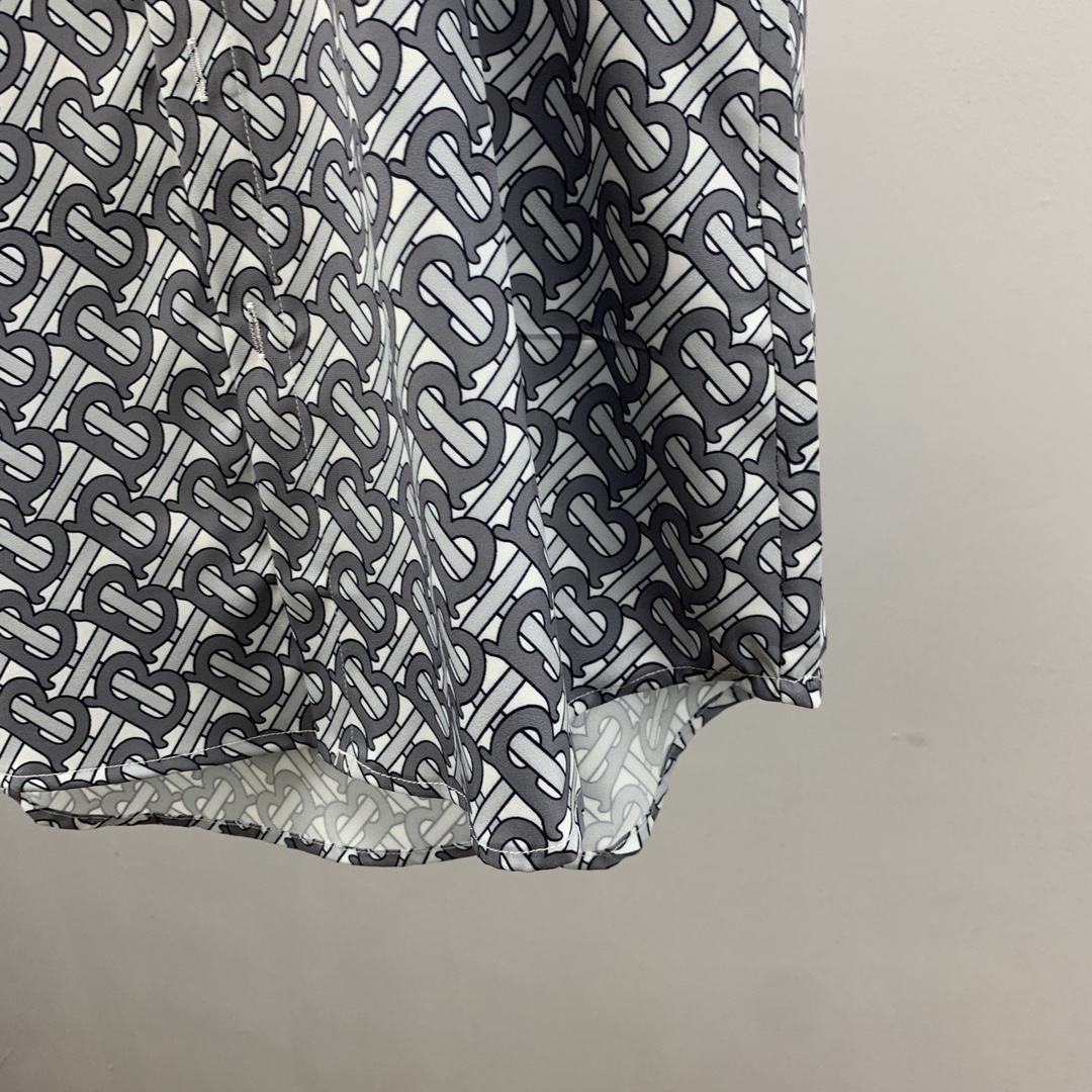 Burberry Sommeranzug Size M-XXXL