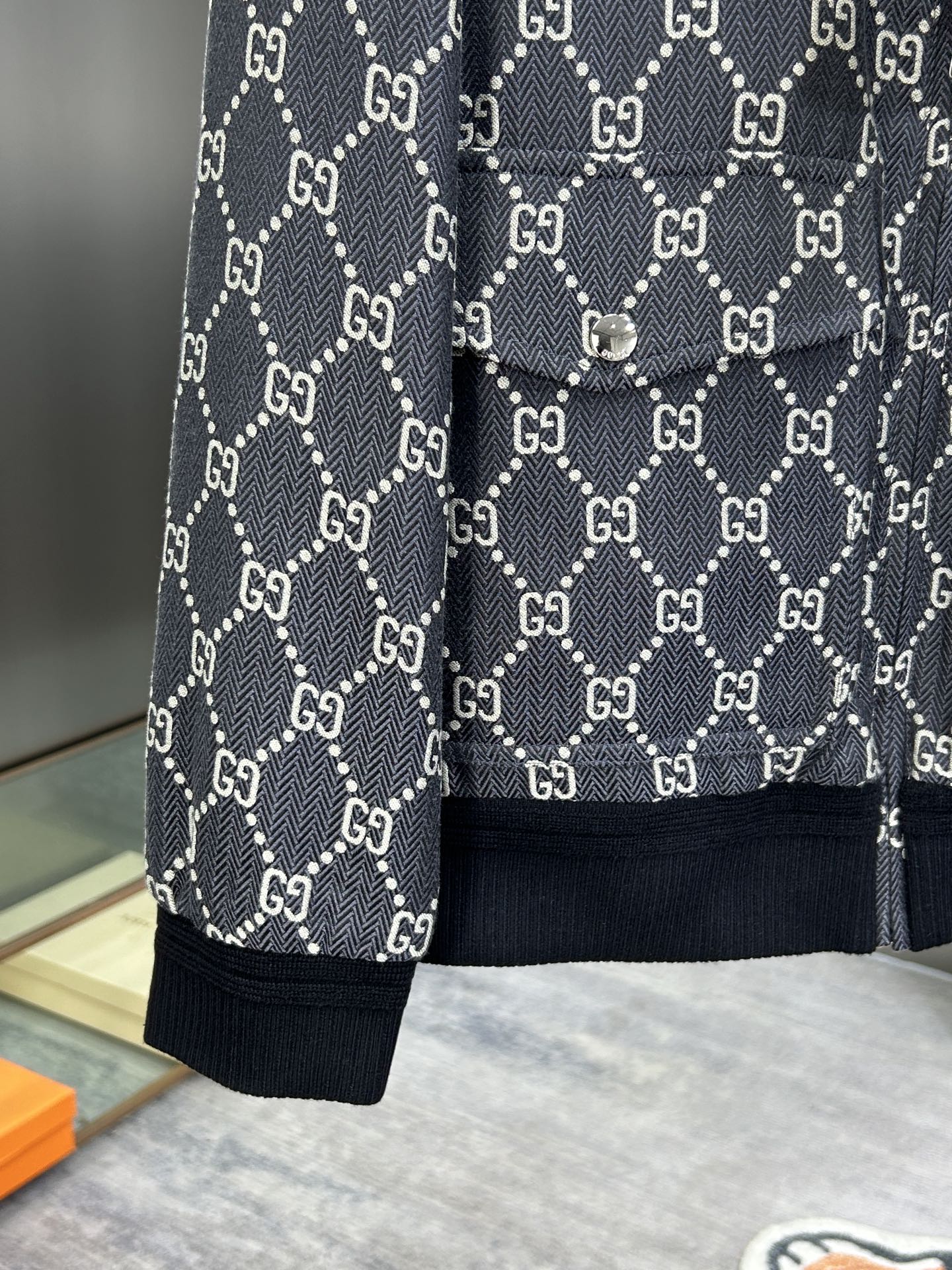 Gucci Unisex Jacket Size M-XXXL