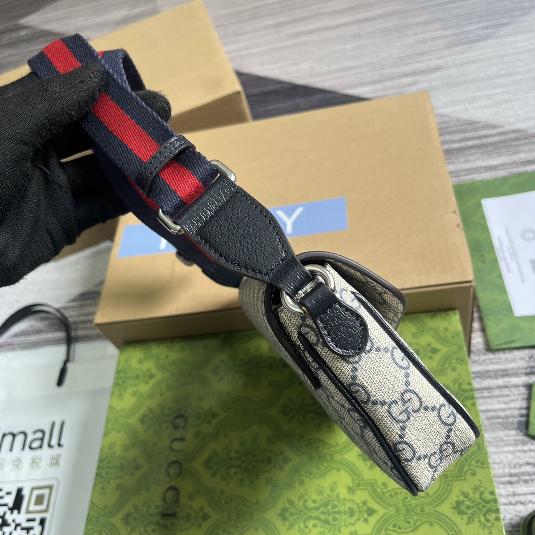 Gucci Ophidia Shoulder Bags 13*22*4cm