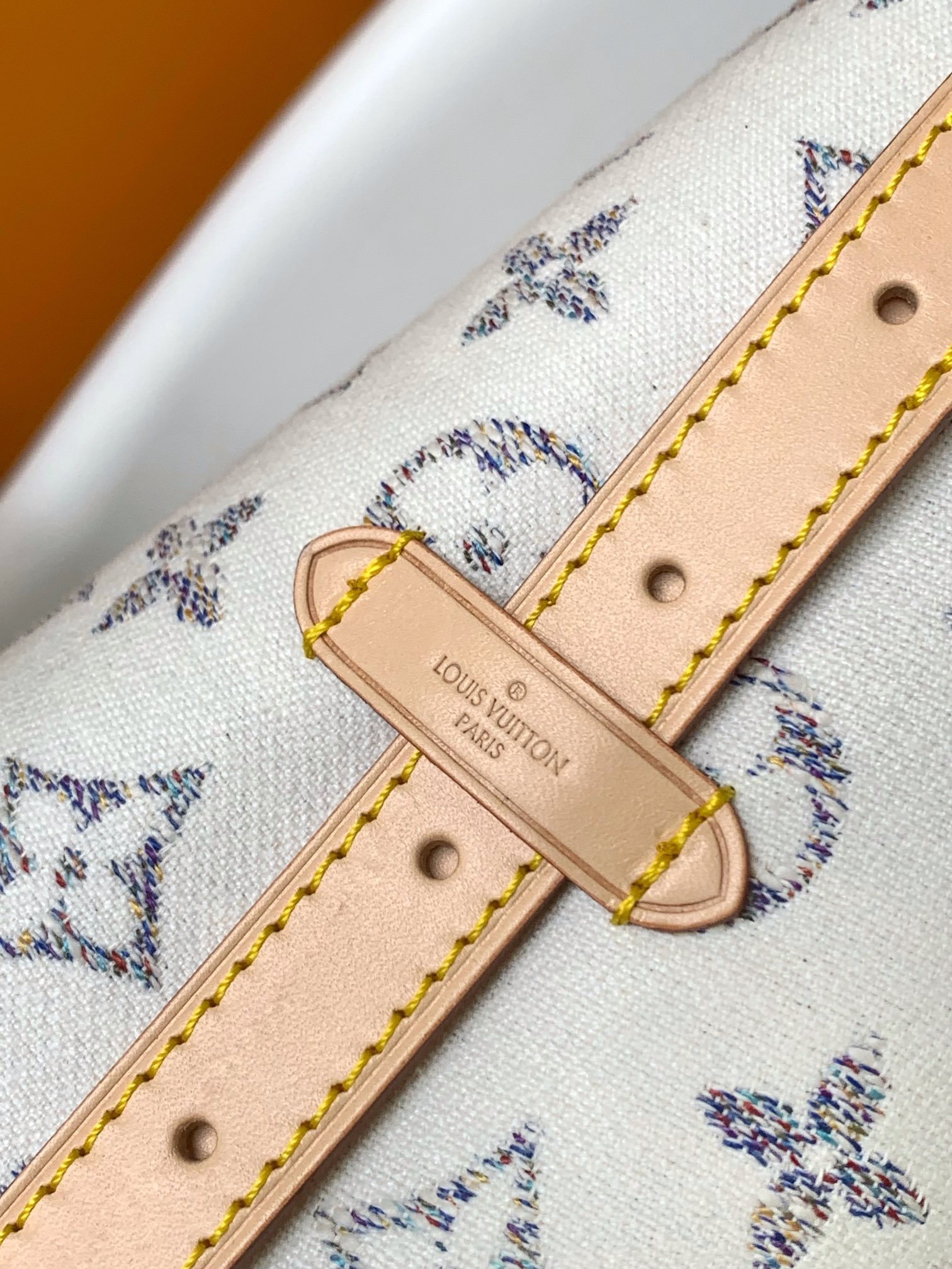 Louis Vuitton M24707 CarryAll Women Bags Size 29*24*12cm