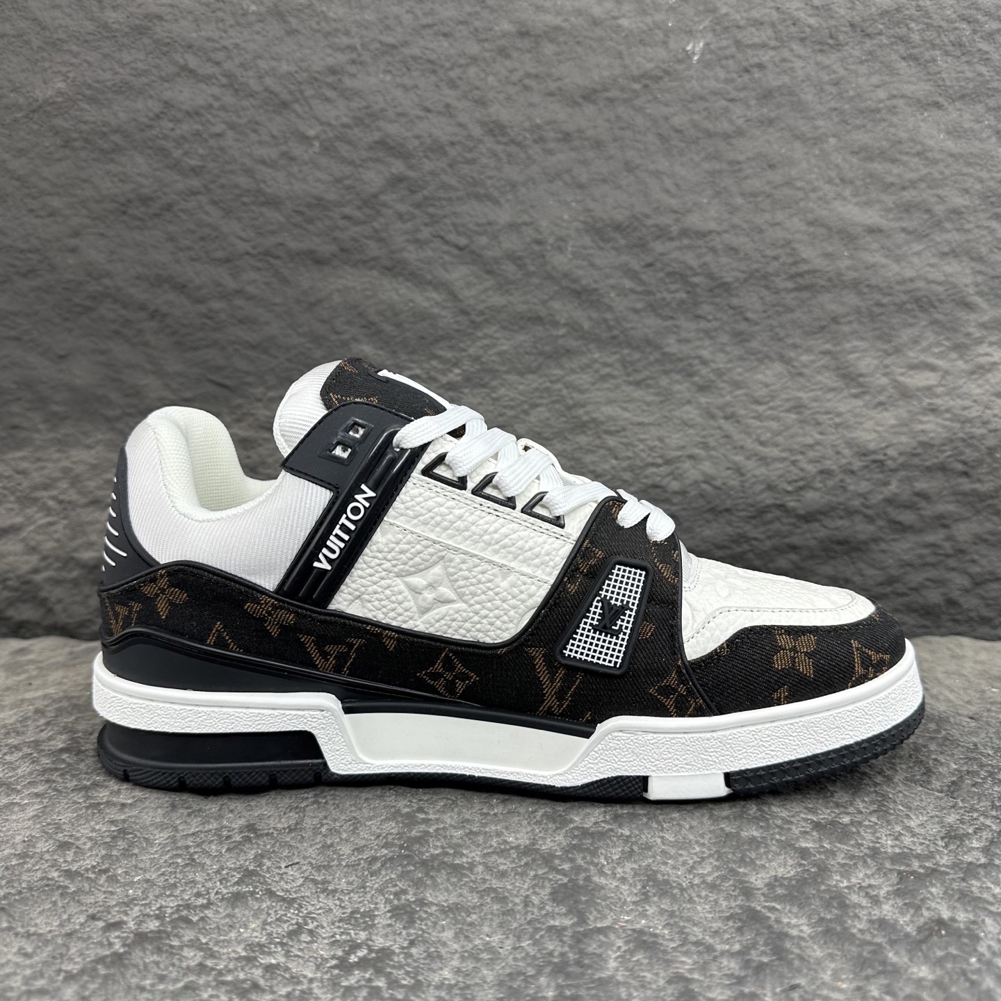 Louis Vuitton LV Trainer Sneaker Size 36-46