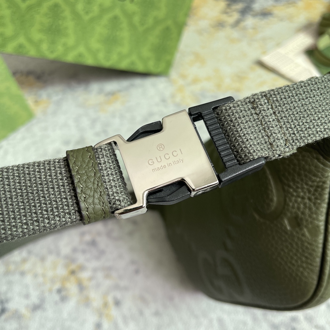 Gucci Men Shoulder Bags 2-Size