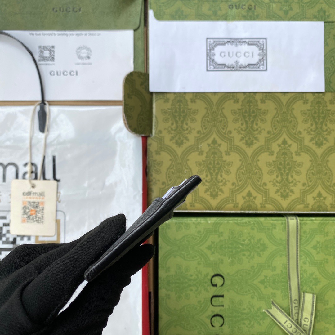 Gucci GG Card case with Interlocking Size 10*7cm Style: 673002