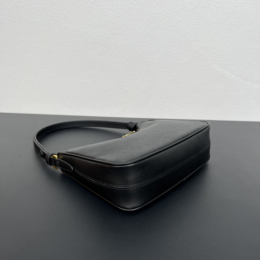 Prada 1BC204 Saffiano Leather Shoulder Bags Size 22*18*6cm