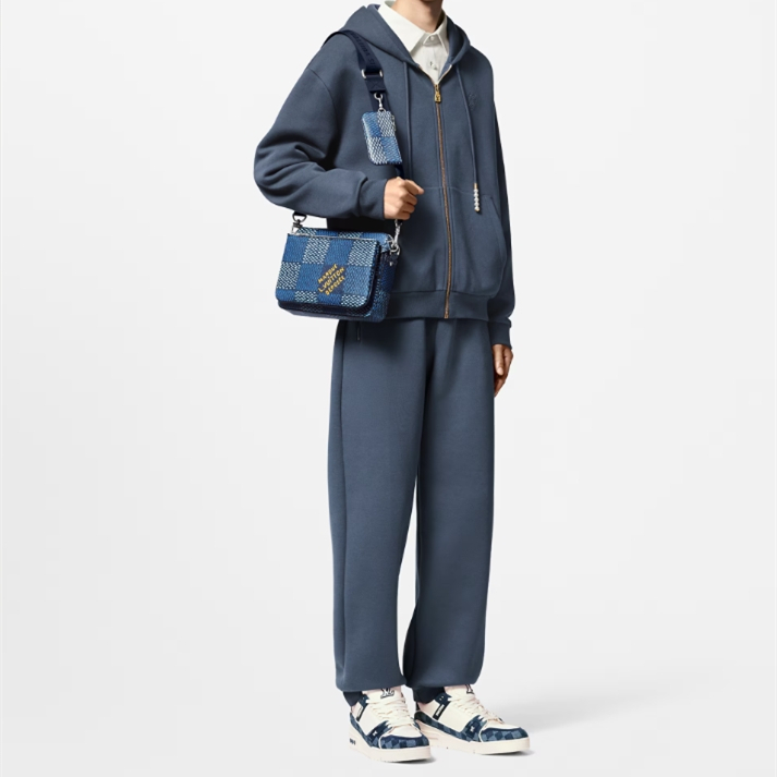 Louis Vuitton N40694 Trio Messenger Shoulder Bags Size 25*18.5*7cm