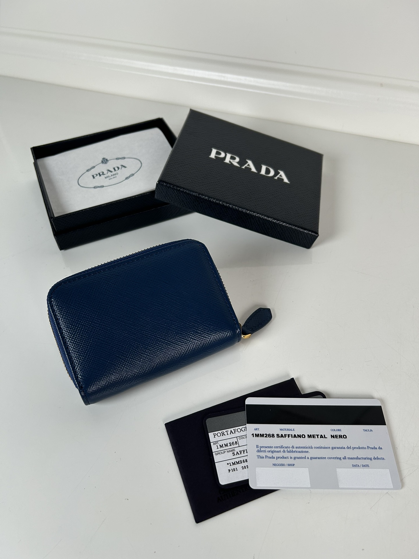 Prada Card Holder Size 10*8cm