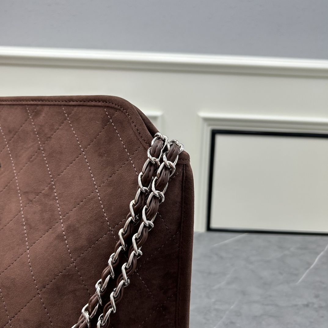 Chanel Women Shoulder Bags 47*30*13cm