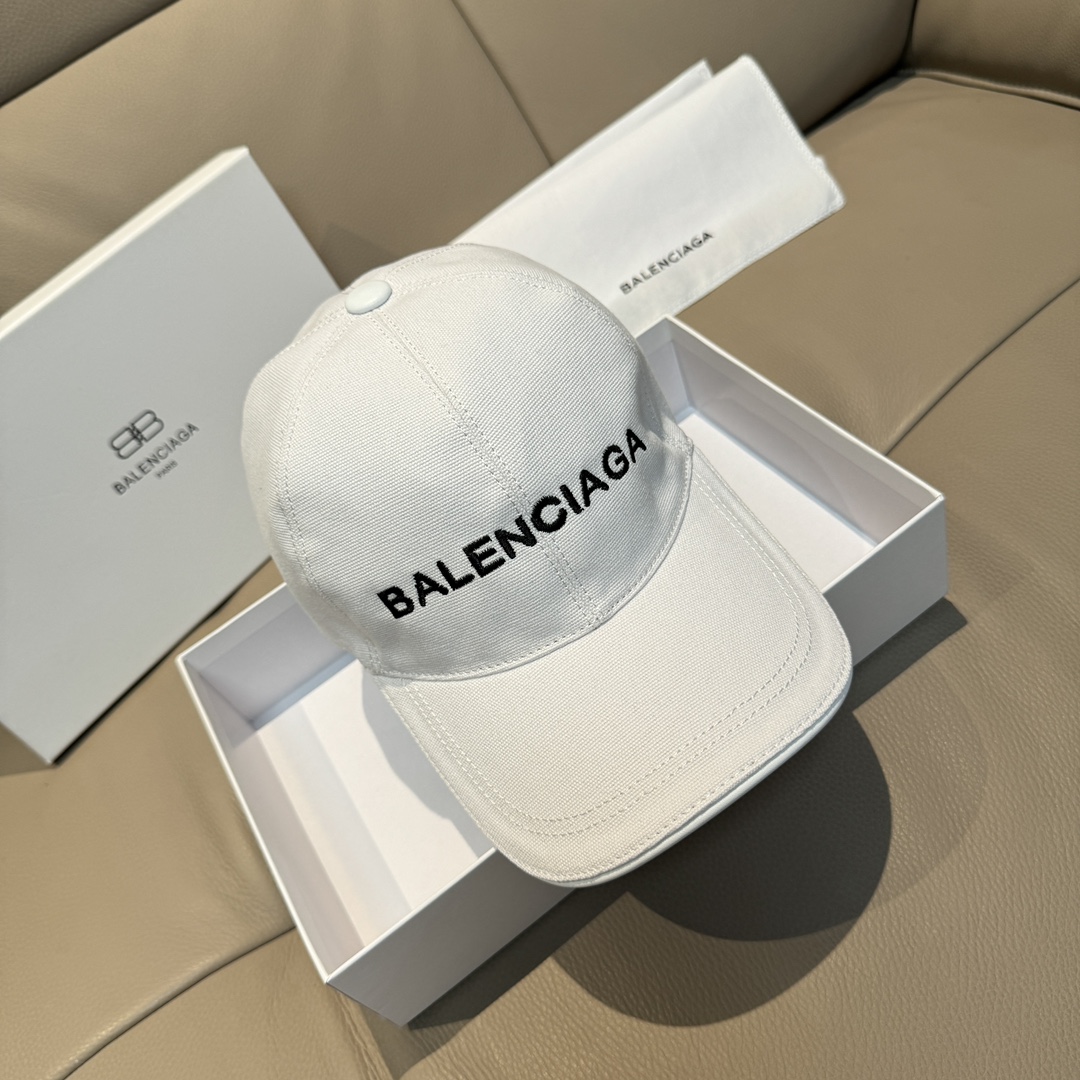 Balenciaga Baseball Cap