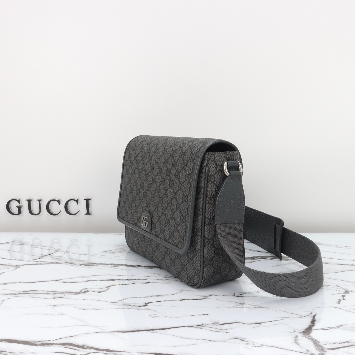 Gucci Ophidia Shoulder Bags Size 28*22*8cm