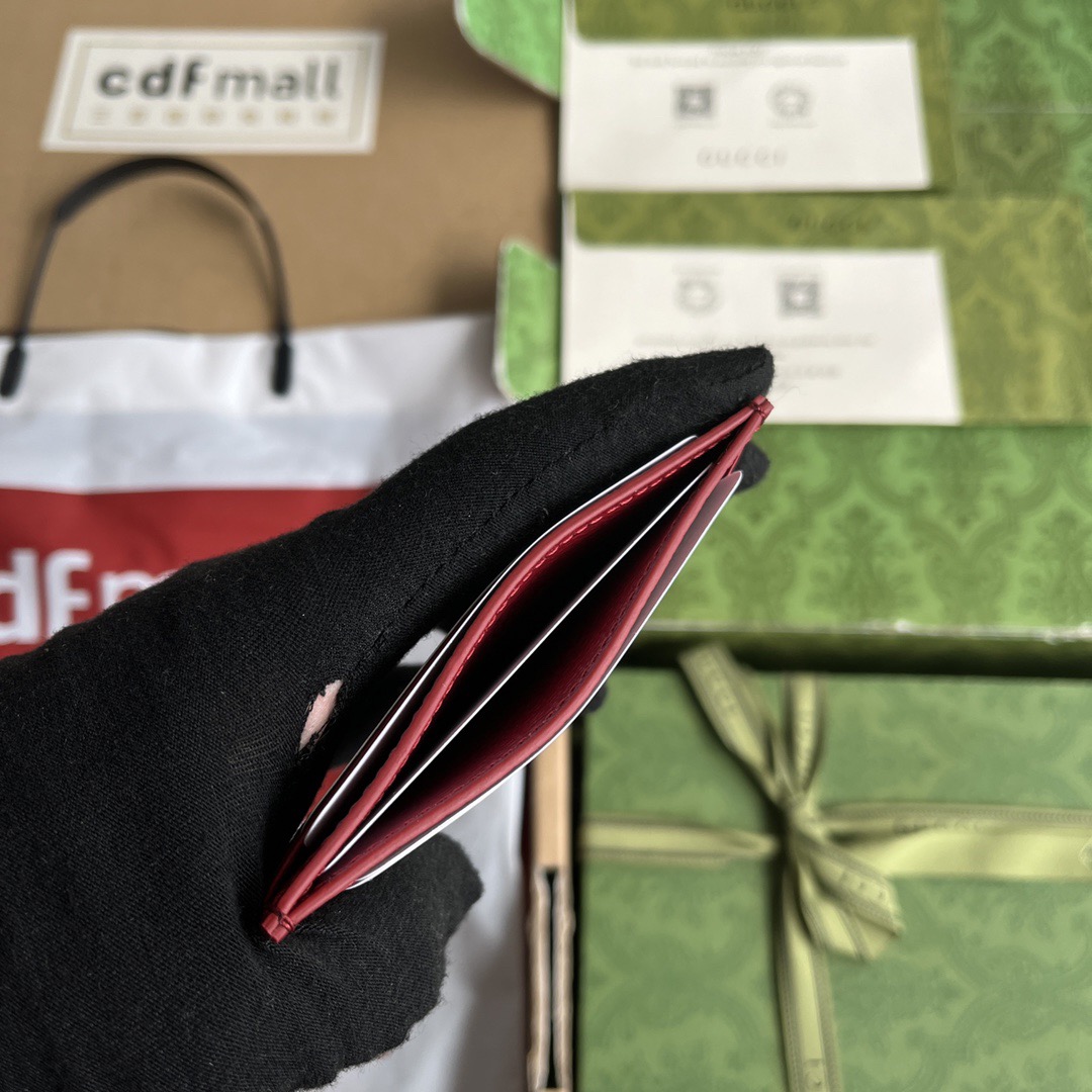 Gucci Kartenetui Mit GG Detail Size 11*7cm