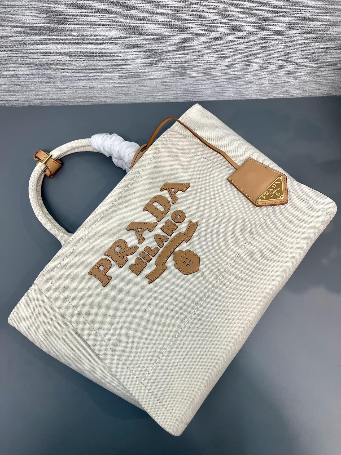 Prada 1BG474 Medium linen blend tote Bag Size 31*25*14cm