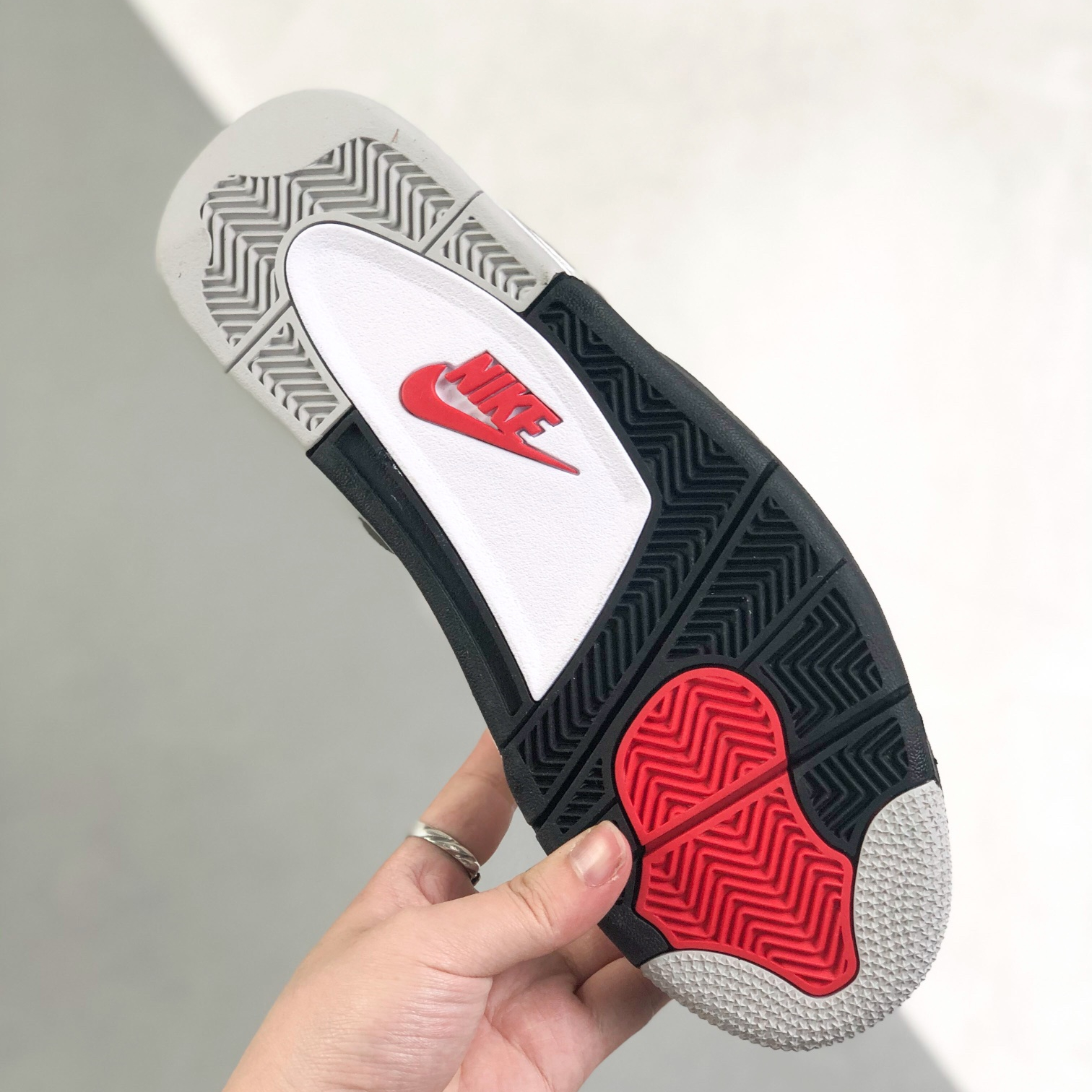 Nike Air Jordan 4 Sneakers Shoes Gr. 36-46