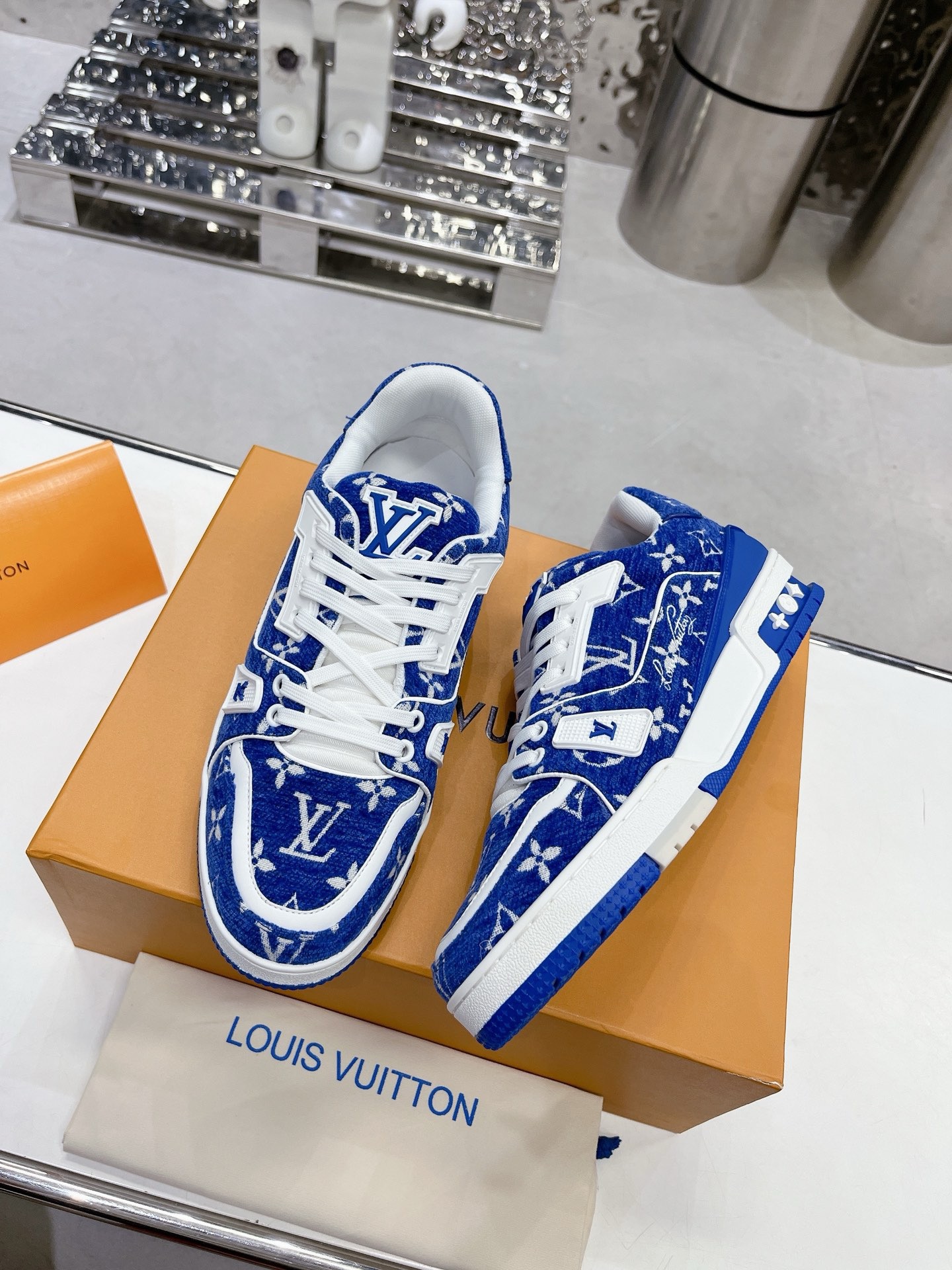 Louis Vuitton LV Trainer Sneaker Size 36-46