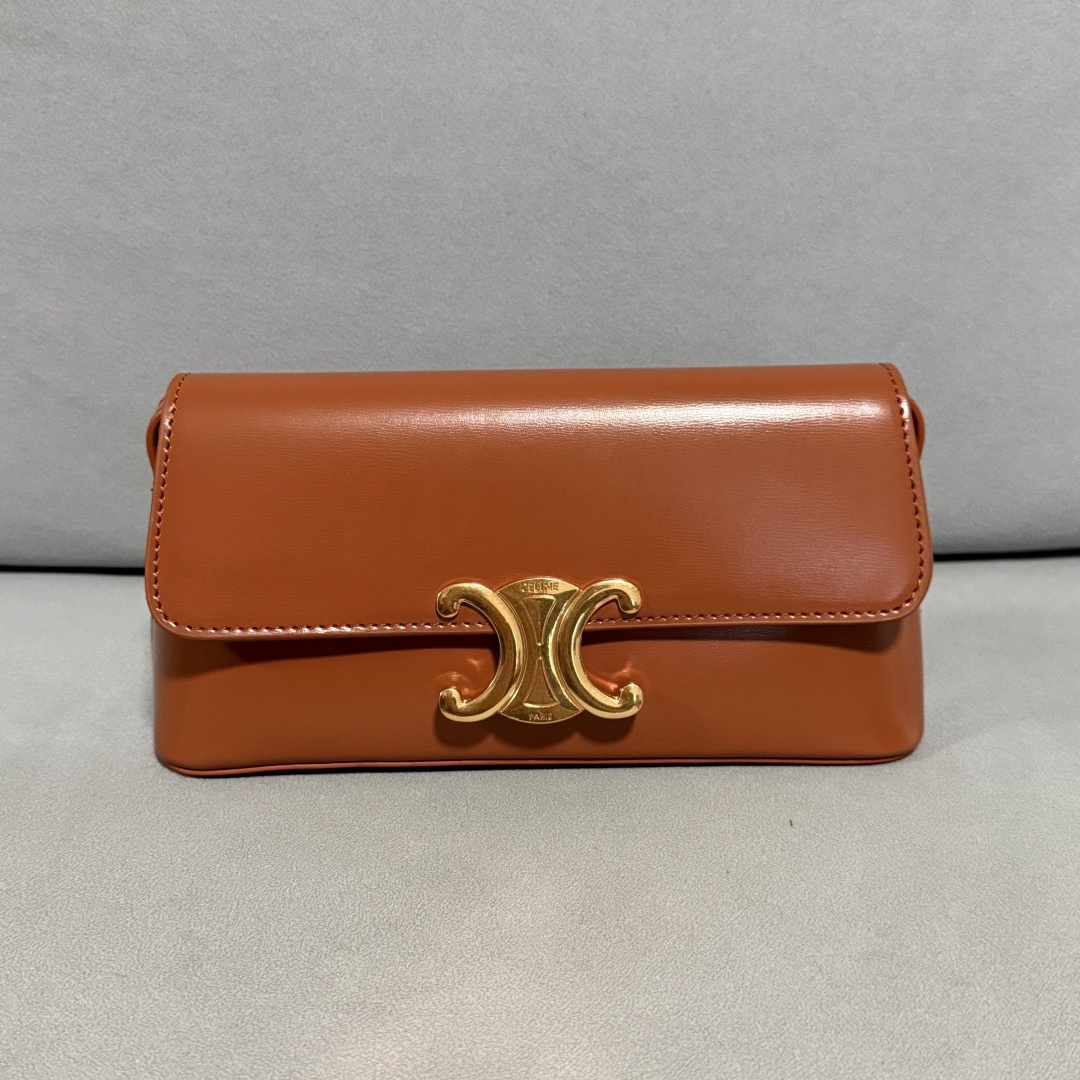 Celine 25ss Lulu Shoulder Bags Size 24*11.5*8cm