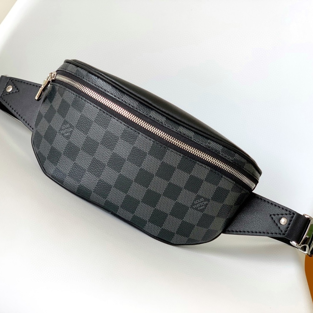 Louis Vuitton N40298 Discovery Graphite Men Bags Size 26*13*7cm