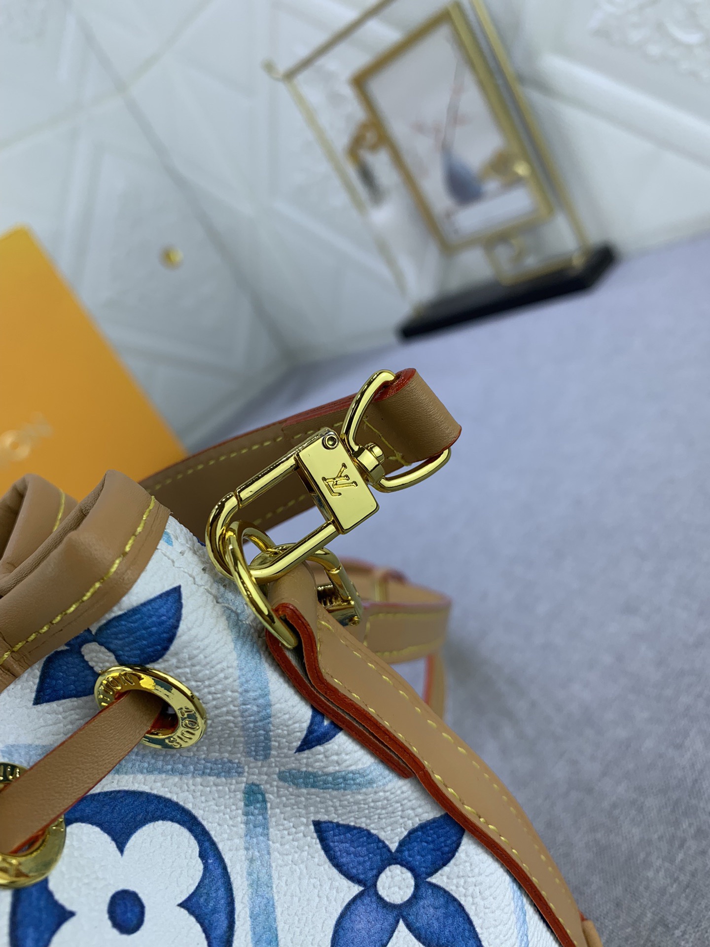 Louis Vuitton M83620 Nano Noé Shoulder Bag Size 13*16*10cm