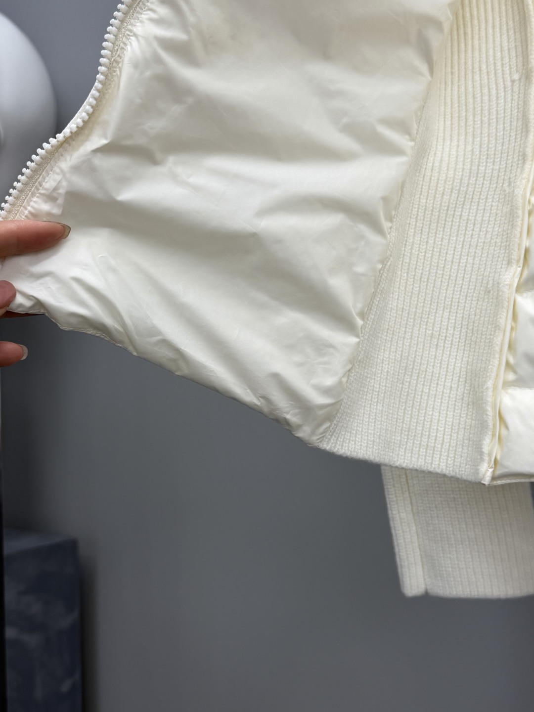 Moncler 25ss Women Gisors Down Jacket Size S-XL