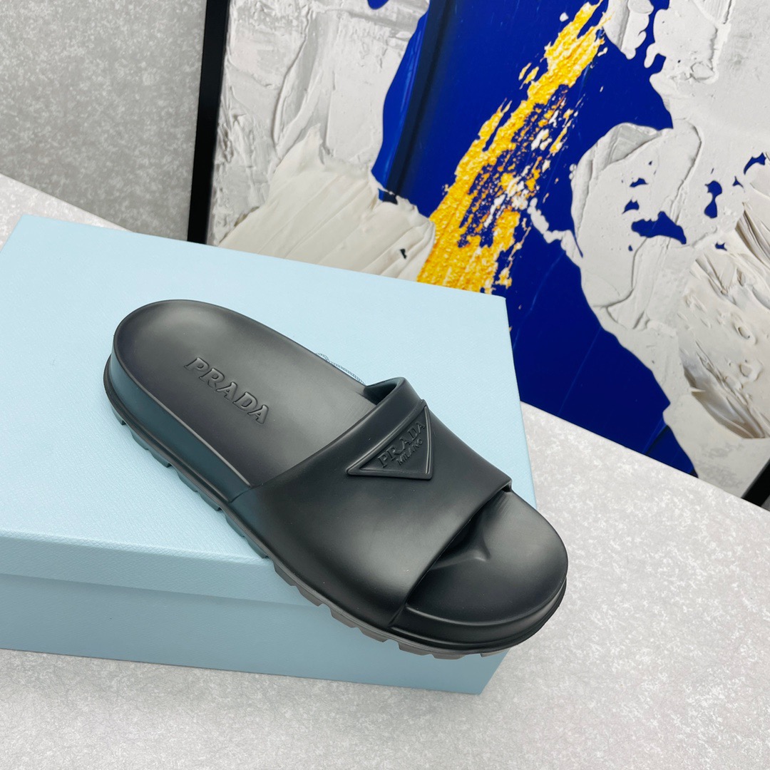 Prada Rubber Slippers Size 35-45 Black/White