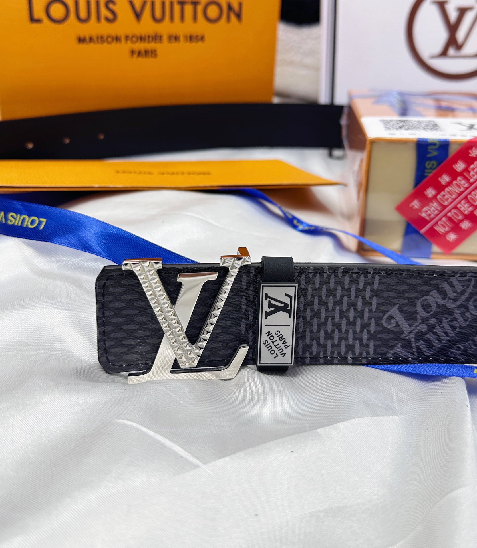 Louis Vuitton Men Belt Width 3.8cm