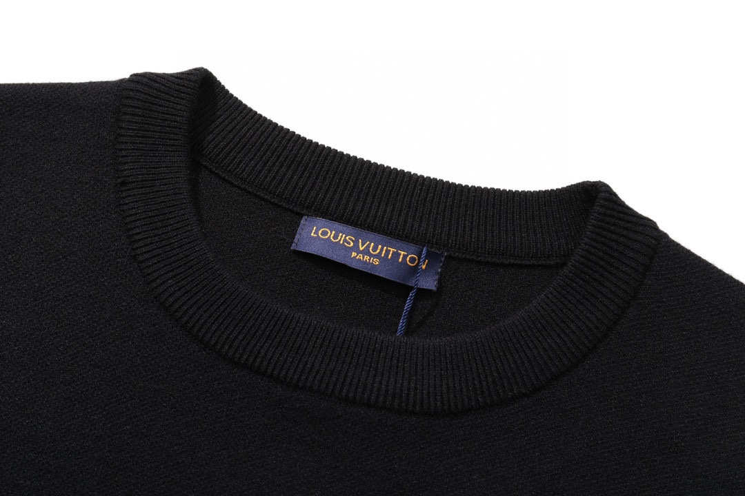 Louis Vuitton Unisex Sweatshirt Size S-XL